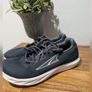 Altra Escalante 4 Road-Running Shoes‎ Size 8.5